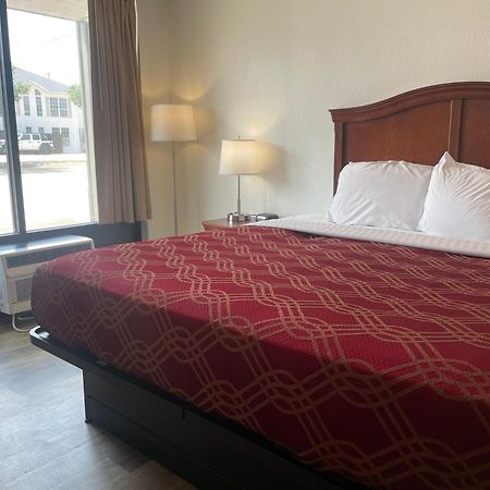 Ramada By Wyndham Branson Theatre District Hotel Екстериор снимка
